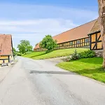 Historic Retreat At Mollerup Estate Charm, Tranquility And Authentic Character 別荘 *