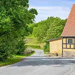 Historic Retreat At Mollerup Estate Charm, Tranquility And Authentic Character 別荘