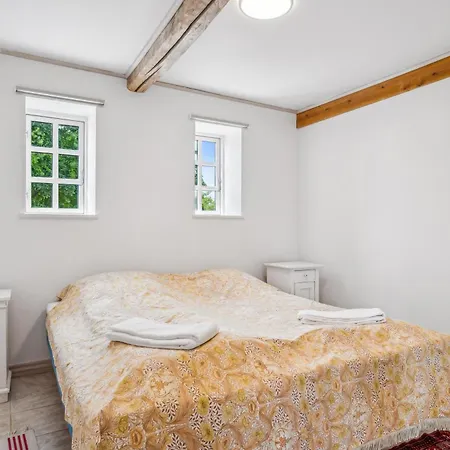 Historic Retreat At Mollerup Estate Charm, Tranquility And Authentic Character 別荘