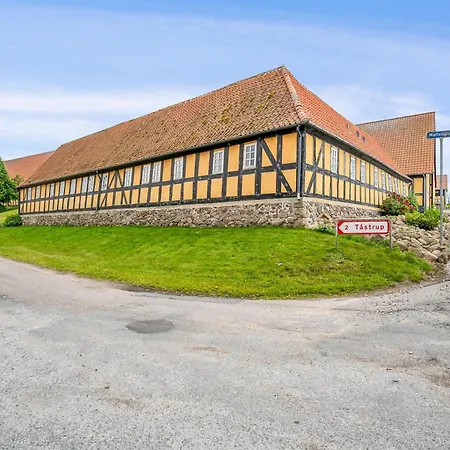 Historic Retreat At Mollerup Estate Charm, Tranquility And Authentic Character Dom wakacyjny